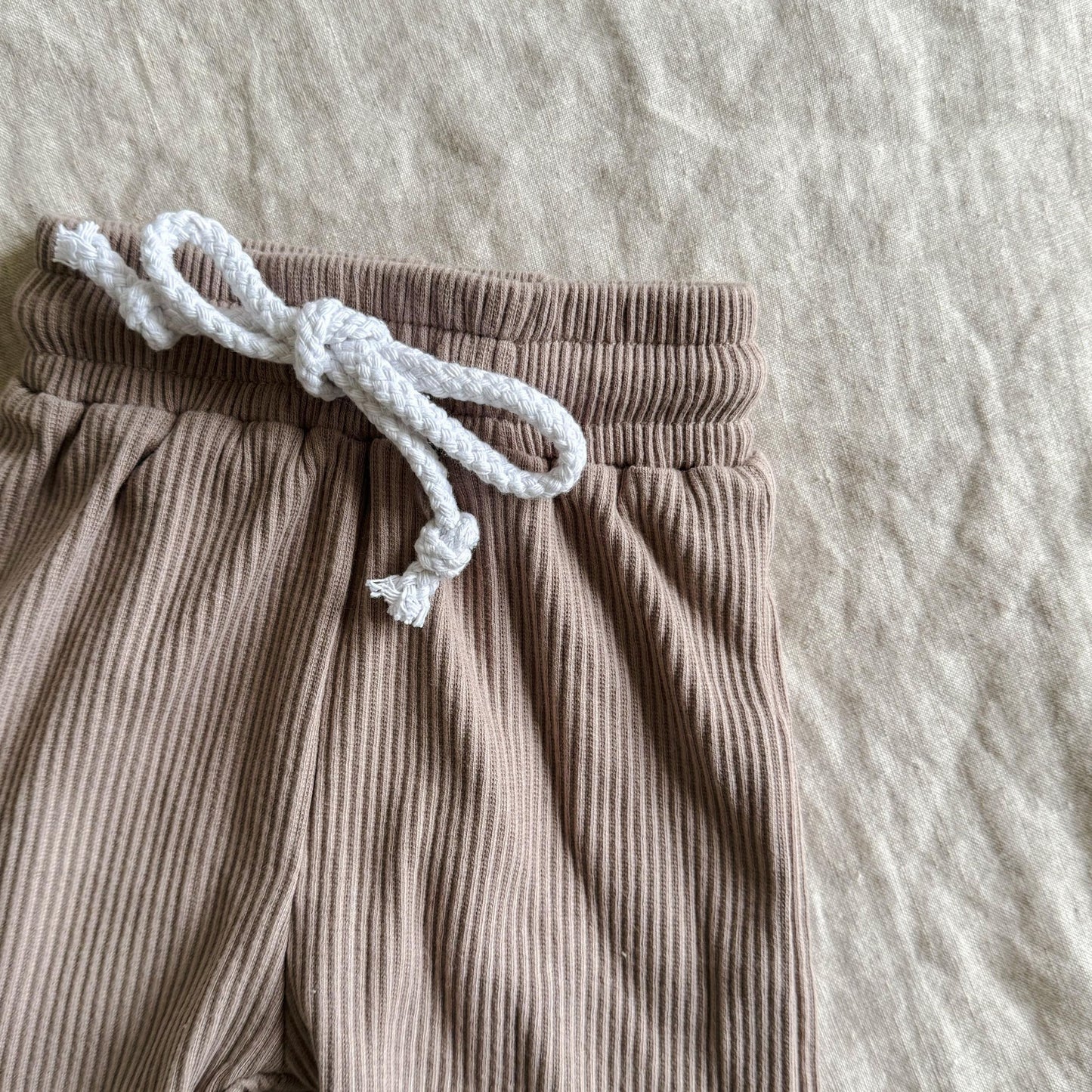 Sunday Essential Pant Size 1 & 4