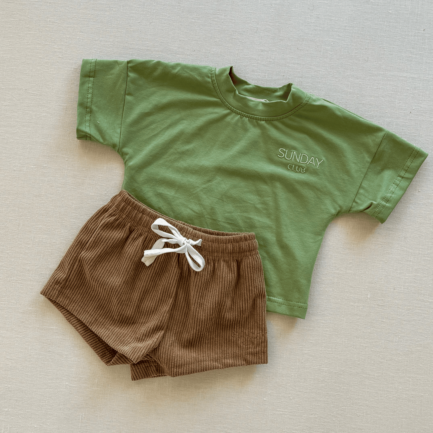 Sunday Summer Essential Tee - Green